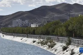 西藏阿里地区绿化成效明显图片