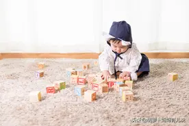 孩子越聪明越难带！宝宝如果有这3个“烦人”表现，家长偷着乐图片