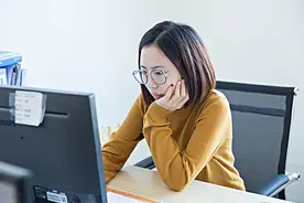37岁女子甲状腺结节，1年病变为癌，医生：“1桶装水”堪比毒药图片