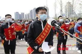 援湖北医护人员采访丨岳茂奎：无惧风险，不畏艰难图片