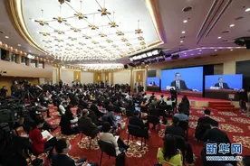 王毅：落实“爱国者治港”合宪合法，有信心让香港的明天越来越好图片