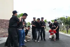 转扩！儋州调声山歌助力扫黑除恶！图片