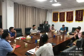 符高波到东方信访服务中心接待来访群众图片