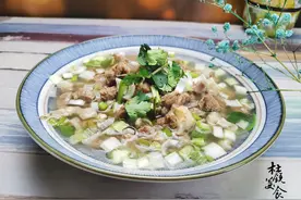 大雪进补喝羊汤，炖羊肉这料绝对不能加，只加3样，羊肉软烂不膻图片