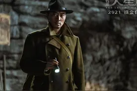 张涵予饰演胡八一，搭档混血美女，新版《鬼吹灯》收视稳了图片