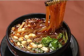 酸辣粉的9种诱人做法，麻、辣、香、酸且油而不腻！图片