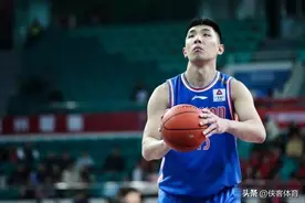 历经9个赛季从角色球员成长为球队主力，李原宇是如何完成逆袭的图片