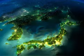 宇航员从太空拍摄的夜间地球影像，地球真是太美了图片