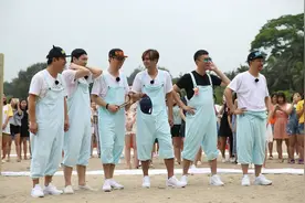 张艺兴退出《极限挑战》，感谢六年的陪伴，愿张艺兴发展越来越好图片