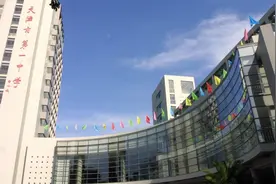 恭喜！2021年天津高考清北录取名单出炉，天津一中成“最大赢家”图片