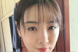 斗鱼女学霸30秒考完科目二，谁能比她更快？图片