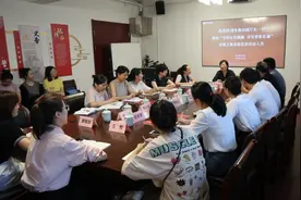 省文化和旅游厅党组成员、副厅长朱海闵一行莅临我馆慰问指导图片