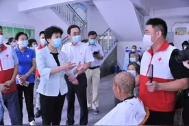 疫情期间“靠前指挥”湖北、武汉红十字会的女将，有了新职务图片