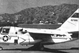 1994年，美国海军黄海挑衅，苏27冲向F14，歼8锁定“小鹰号”航母图片