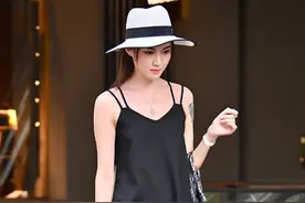 夏天凉鞋怎么选？试试慵懒风的凉拖鞋，清凉舒适逛街不累图片