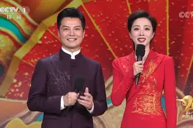 春晚开场舞：12岁小歌手龙紫岚受热议，因领唱《七子之歌》走红图片