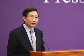 疫情期，老年人哪些眼部问题需要去医院？图片