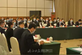 内江，向成渝发展主轴中心城市迈进图片