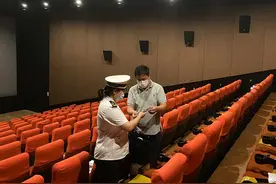 东城10家影院迎来“开门日”图片