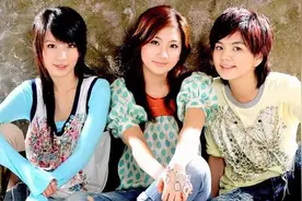 在Selina烧伤后坚持结婚，婚后被拍和美女同行，是真爱还是无奈图片