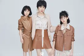 鲍蕾携两女儿穿亲子装拍照，贝儿眉眼长开小淑女气质明显图片