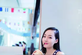 美女人像拍照姿势大全！太实用了图片