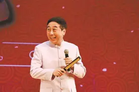 冯巩，生活中的明白人，晚年生活就是精简到极致图片