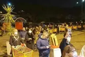 美籍华人孩子无法踏进国门,家长怒斥:孩子只是美国籍,他是中国人!图片