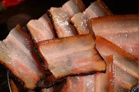 爷爷用了50年的腊肉配方，“腌制”有讲究，腊肉腊香十足晶莹剔透图片