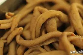 小推车上的神秘美食，十几年来一出摊就被抢空是为啥图片