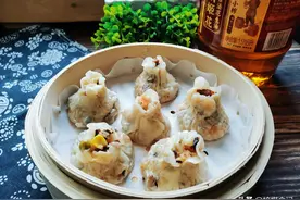 手把手教你做皮薄馅足的美味烧麦，不需揉面，一捏一提超简单图片