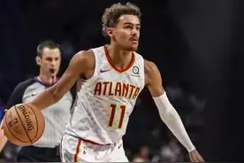 特雷杨21+14，科林斯14，卡佩拉13+12，老鹰105：94胜尼克斯11分图片