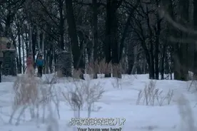 真人版《爱死机》，终于不止大尺度图片