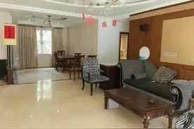 杭城中介圈刷屏：豪宅700万“低价”急售，突然又降价50万！背后故事让人唏嘘图片