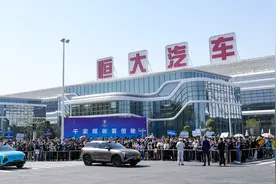 首份“试驾报告”！带你零距离感受恒驰5图片