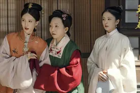 于正被疑自导自演冒充韩国人，将汉服说成韩服，为营销不择手段图片