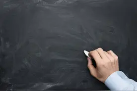 为什么人类受不了“指甲划黑板”的声音，听到就狂躁？涨知识了图片