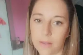 相机真能拍到鬼？英国一母亲照片出现奇怪人脸图片