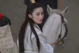 张敏现身少林寺，53岁状态好，“我在大都等你”我们等了28年图片