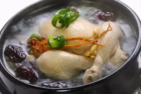 母鸡汤公鸡汤哪个是回奶的呢？图片