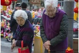 老年同居不结婚合法吗？为什么？图片