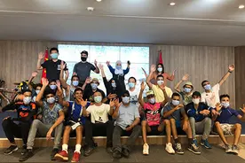 中摩青年分享环球骑行经验图片