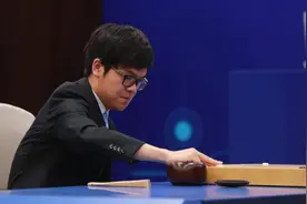 中国棋王柯洁证实在清华选修围棋课 网友：这让老师怎么教？图片