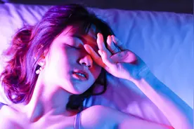 总做春梦怎么办？别害羞，或许是遇到了这3个因素，不妨看看图片