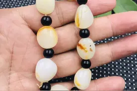 文玩菩提子盘玩腻了？来看看这三种可以盘玩出优质包浆的“石头”图片