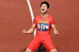 大多数父母都会觉得自己孩子学体育没有前途。还有风险图片