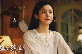 《你好，李焕英》PK《乘风破浪》，爱是成全还是伤害图片