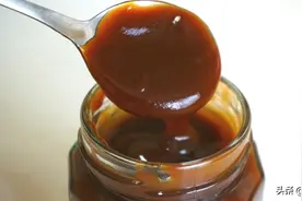 自制甜面酱太简单了，用面粉加水就能做，现吃现做不用等图片
