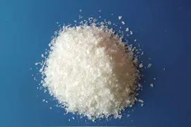 黑水虻副产品蛹壳的深度加工产品水溶性壳聚糖图片