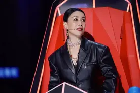 夸选手歌声比周深厚重？十年了，《好声音》为何离不开那英的虎？图片